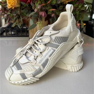 Dolce & Gabbana White Lace Up Low Top Sneakers